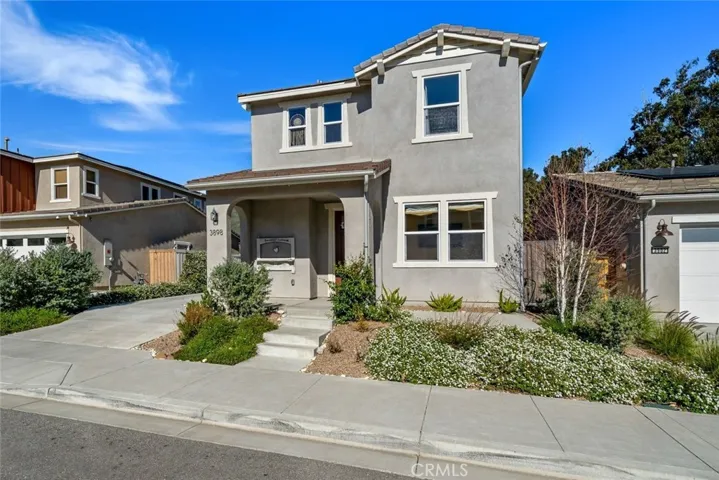 3898 Hayfield Loop, San Luis Obispo, California 93401