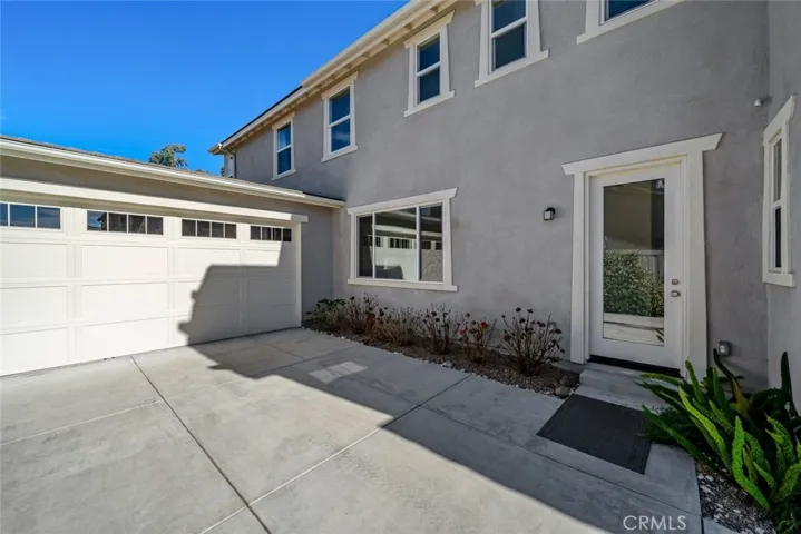 3898 Hayfield Loop, San Luis Obispo, California 93401