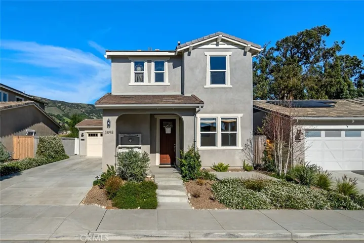 3898 Hayfield Loop, San Luis Obispo, California 93401
