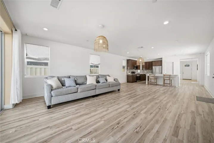 3898 Hayfield Loop, San Luis Obispo, California 93401