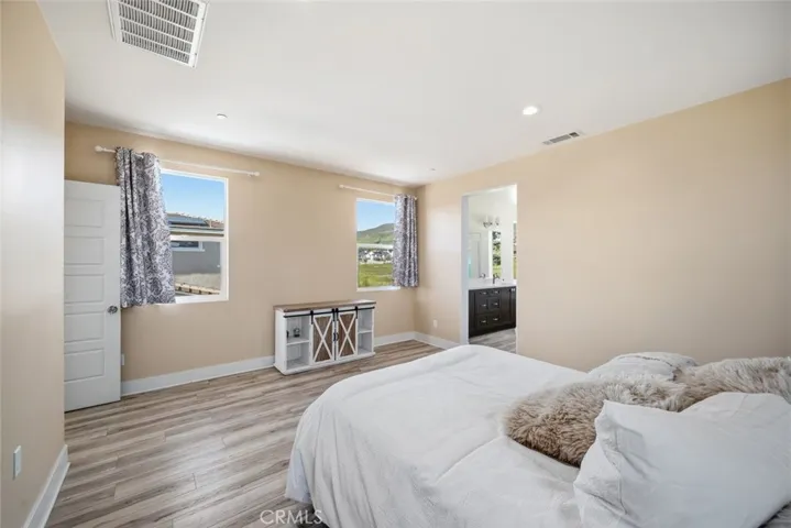 3898 Hayfield Loop, San Luis Obispo, California 93401