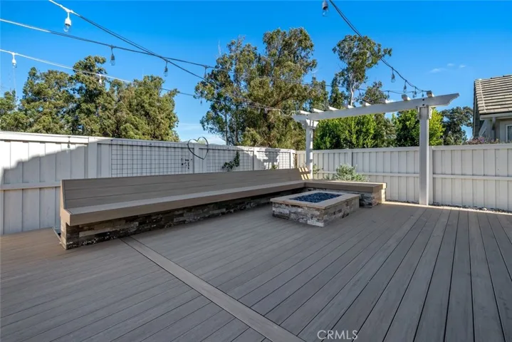 3898 Hayfield Loop, San Luis Obispo, California 93401