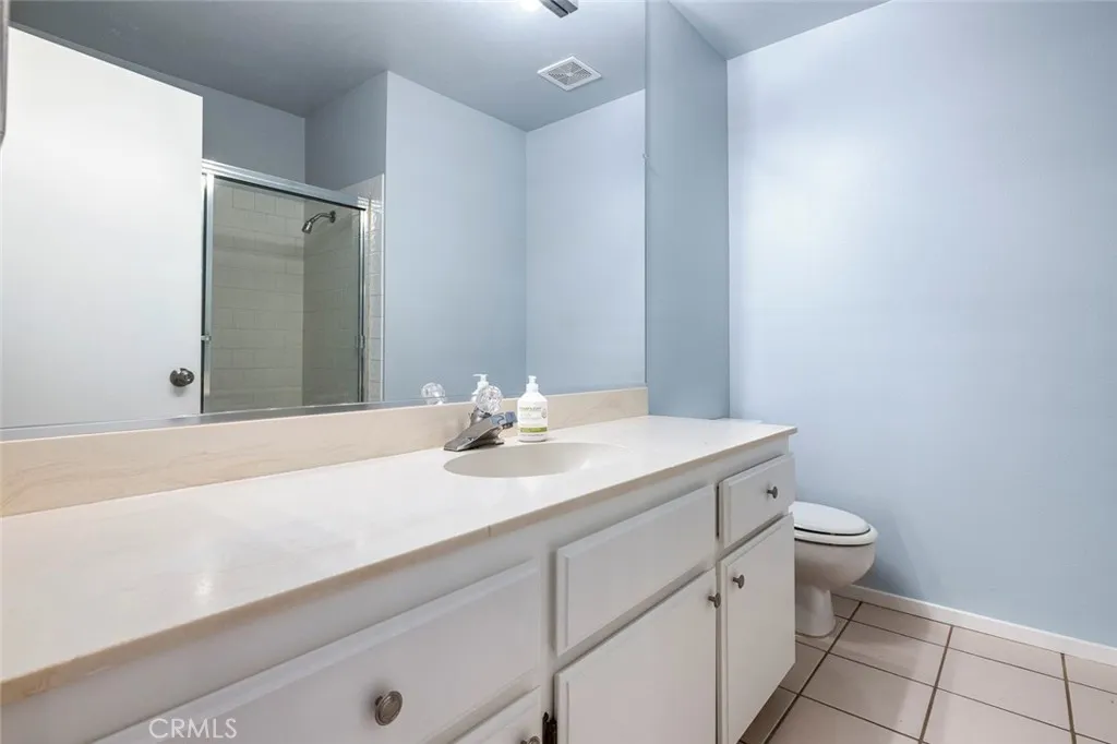 474 E Alluvial 174, Fresno, California 93720 home-pic-17
