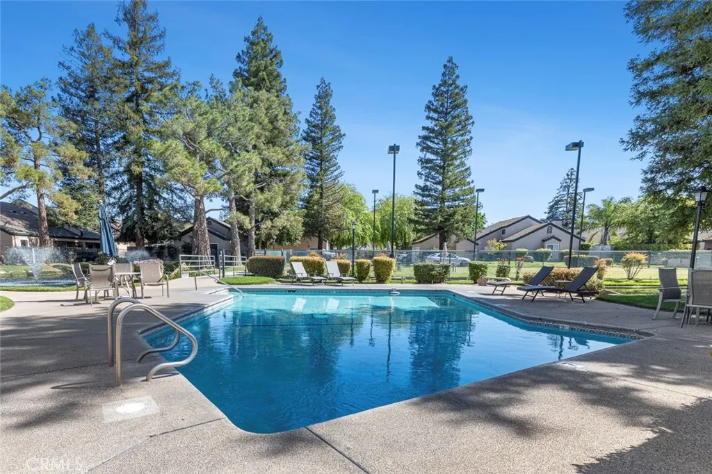 474 E Alluvial 174, Fresno, California 93720 home-pic-34
