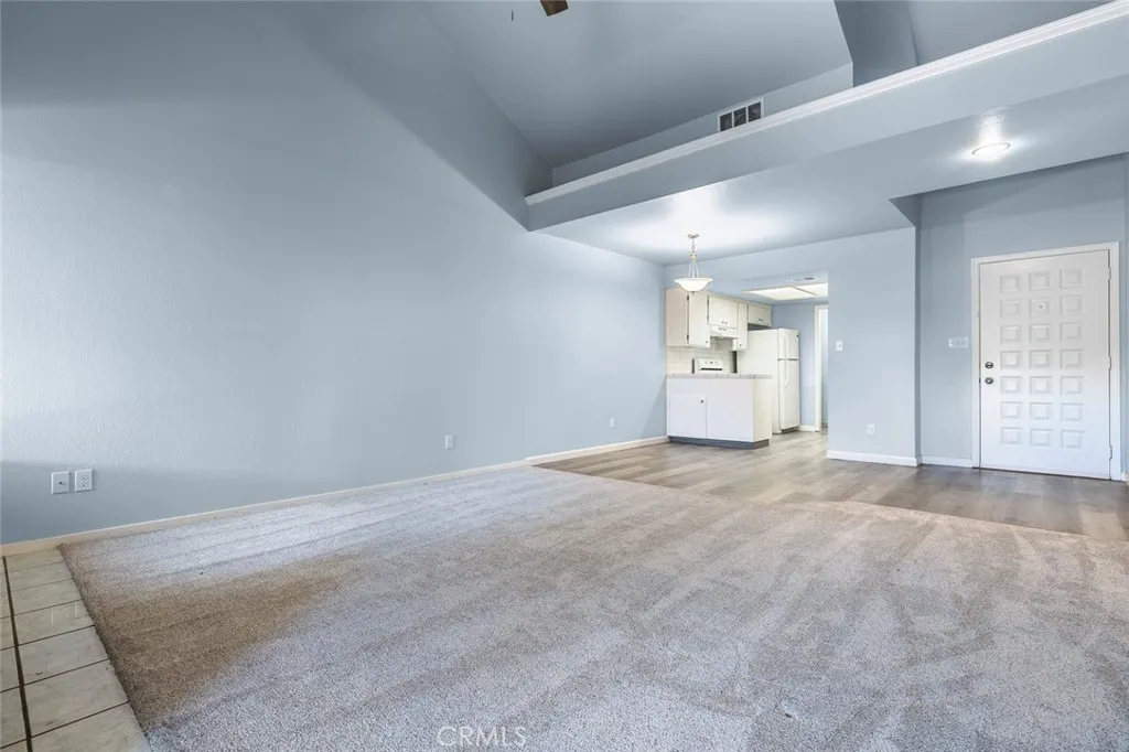 474 E Alluvial 174, Fresno, California 93720 home-pic-12