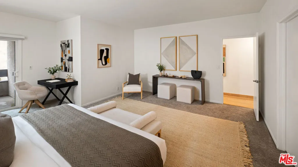 10627 Ashton Avenue 103, Los Angeles, California 90024 home-pic-17