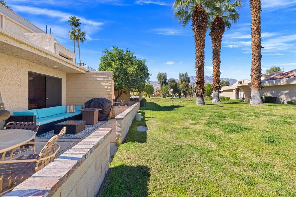 68722 Calle Denia, Cathedral City, California 92234 home-pic-17