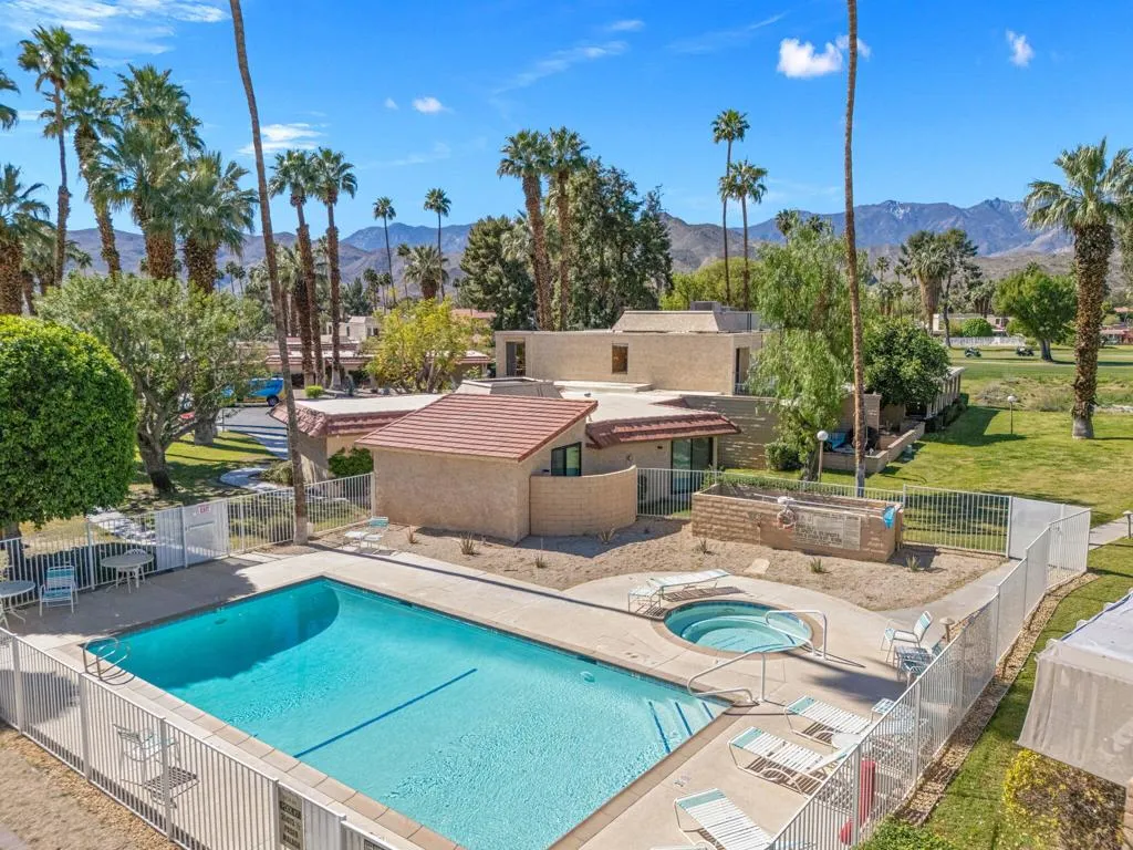 68722 Calle Denia, Cathedral City, California 92234 home-pic-38