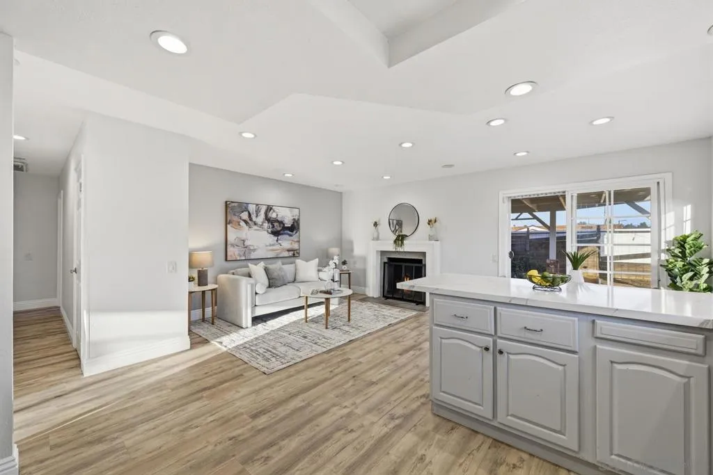 973 Stillwell Ave, San Diego, California 92114 home-pic-8