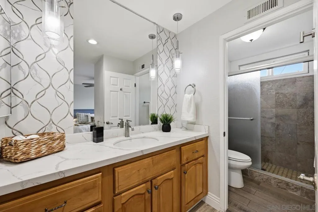 973 Stillwell Ave, San Diego, California 92114 home-pic-23