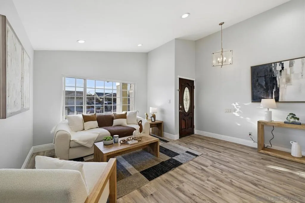 973 Stillwell Ave, San Diego, California 92114 home-pic-4
