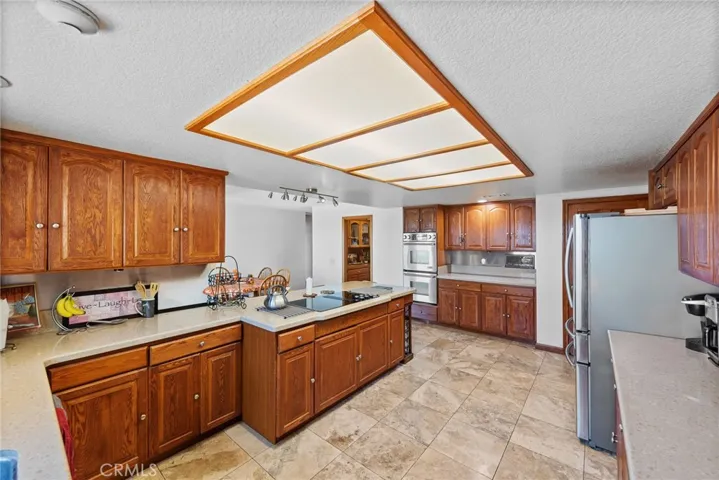 26100 Calle Corveta, Temecula, California 92590