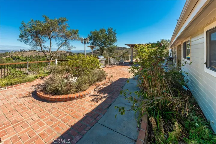 26100 Calle Corveta, Temecula, California 92590