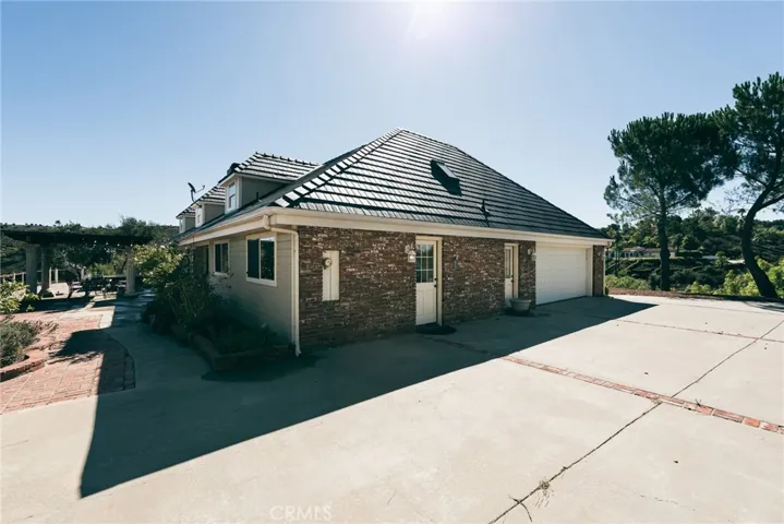 26100 Calle Corveta, Temecula, California 92590