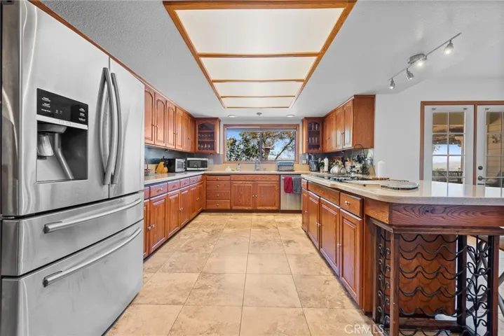 26100 Calle Corveta, Temecula, California 92590