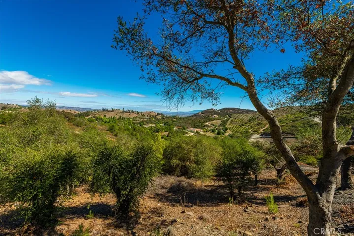 26100 Calle Corveta, Temecula, California 92590