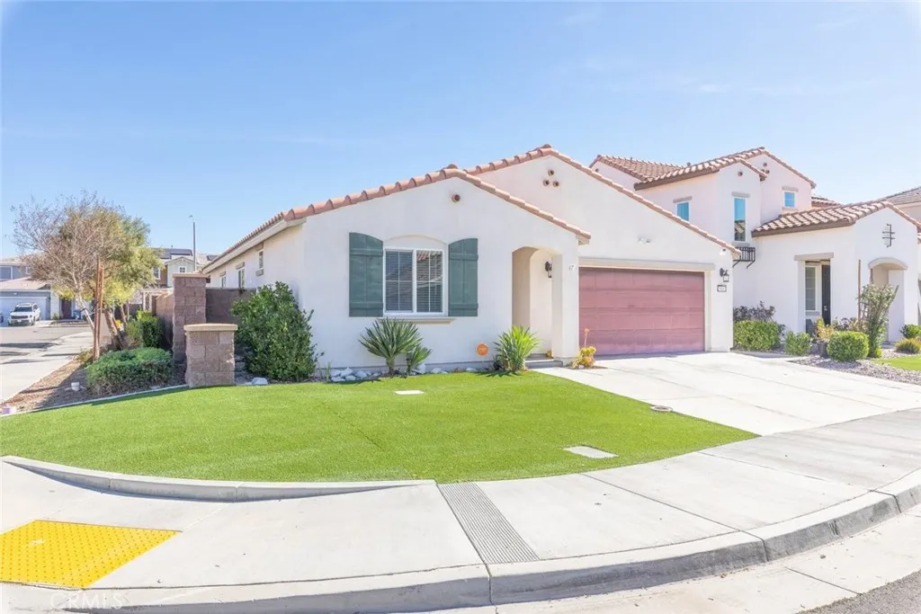 29102 Larch, Lake Elsinore, California 92530 home-pic-6