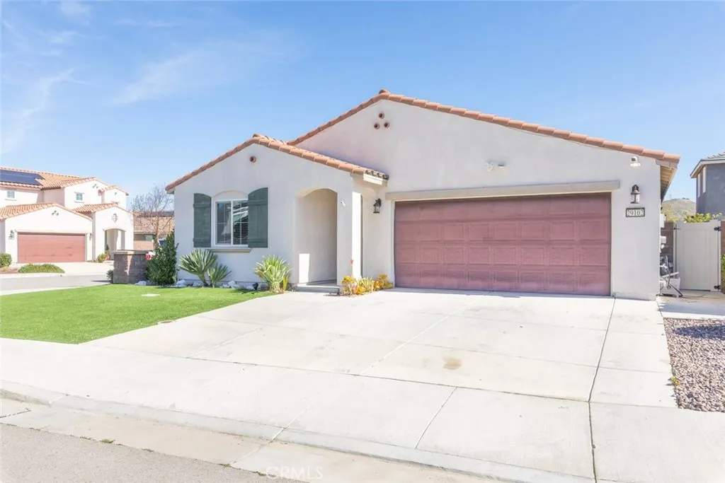 29102 Larch, Lake Elsinore, California 92530 home-pic-5