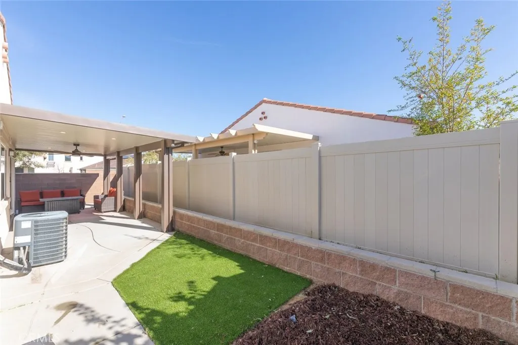 29102 Larch, Lake Elsinore, California 92530 home-pic-28
