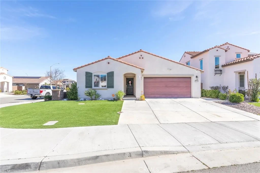 29102 Larch, Lake Elsinore, California 92530 home-pic-26