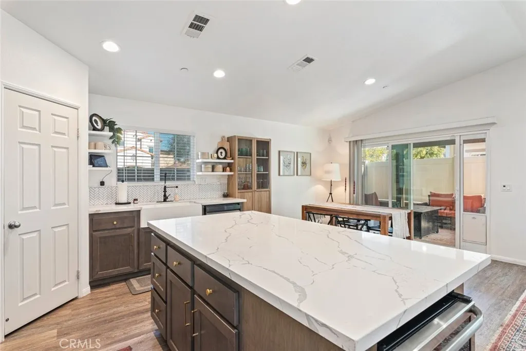 29102 Larch, Lake Elsinore, California 92530 home-pic-12