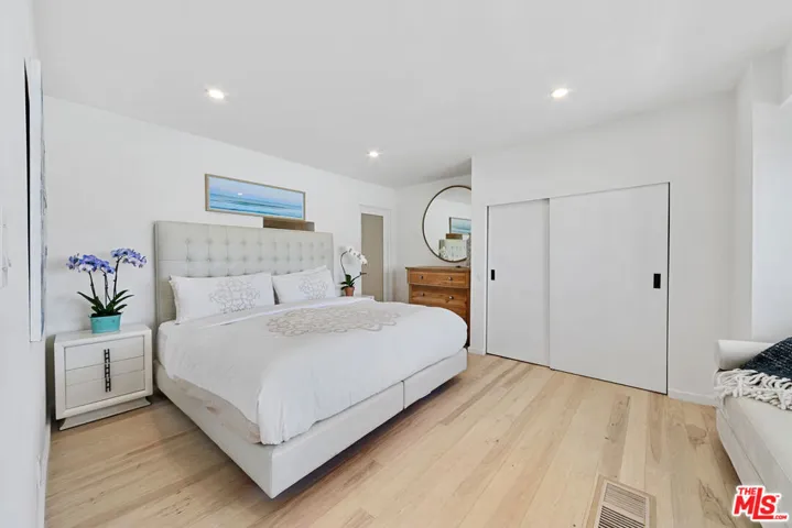 Bedroom in Guest Apartment