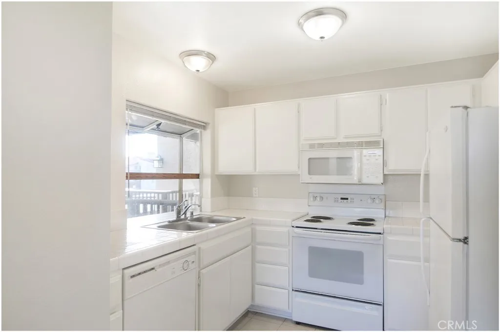 52 Corniche Dr. G, Dana Point, California 92629 home-pic-8