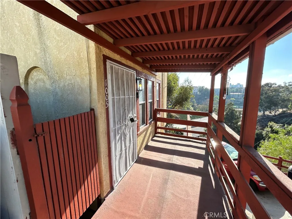 1005 Lincoln Avenue, San Diego, California 92103 home-pic-14