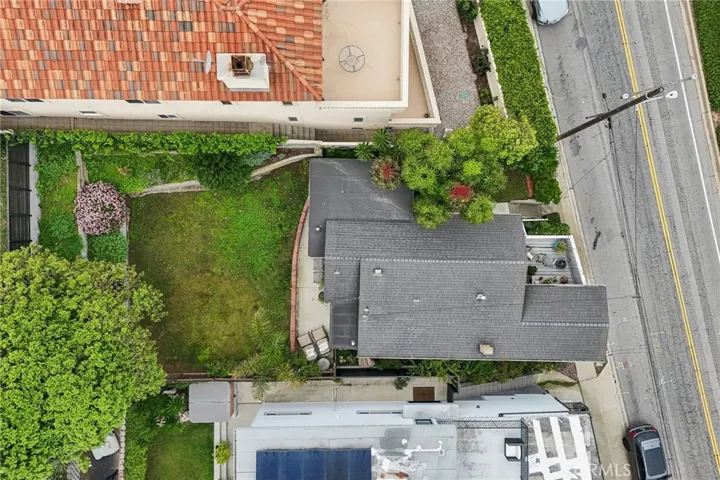 1940 N Ardmore, Manhattan Beach, California 90266