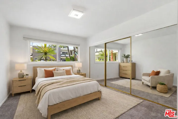 1233 N Laurel Avenue 109, West Hollywood, California 90046