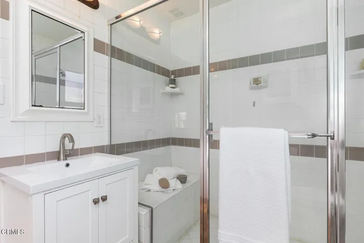 3600 Buena Vista Ave 043-mls