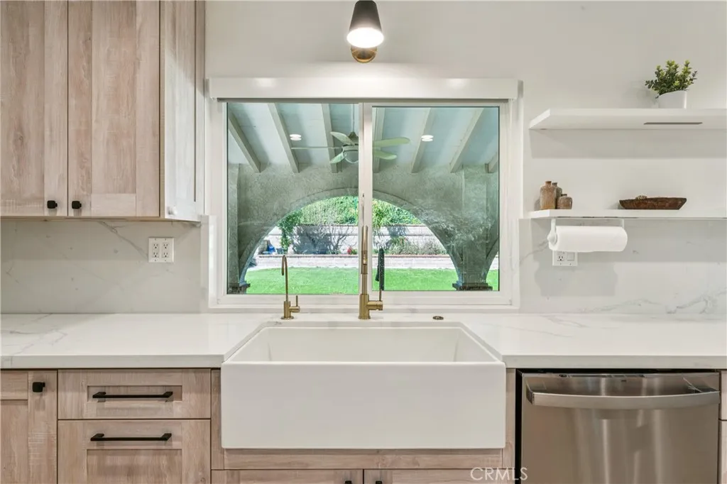 15414 Feldspar Drive, Chino Hills, California 91709 home-pic-21
