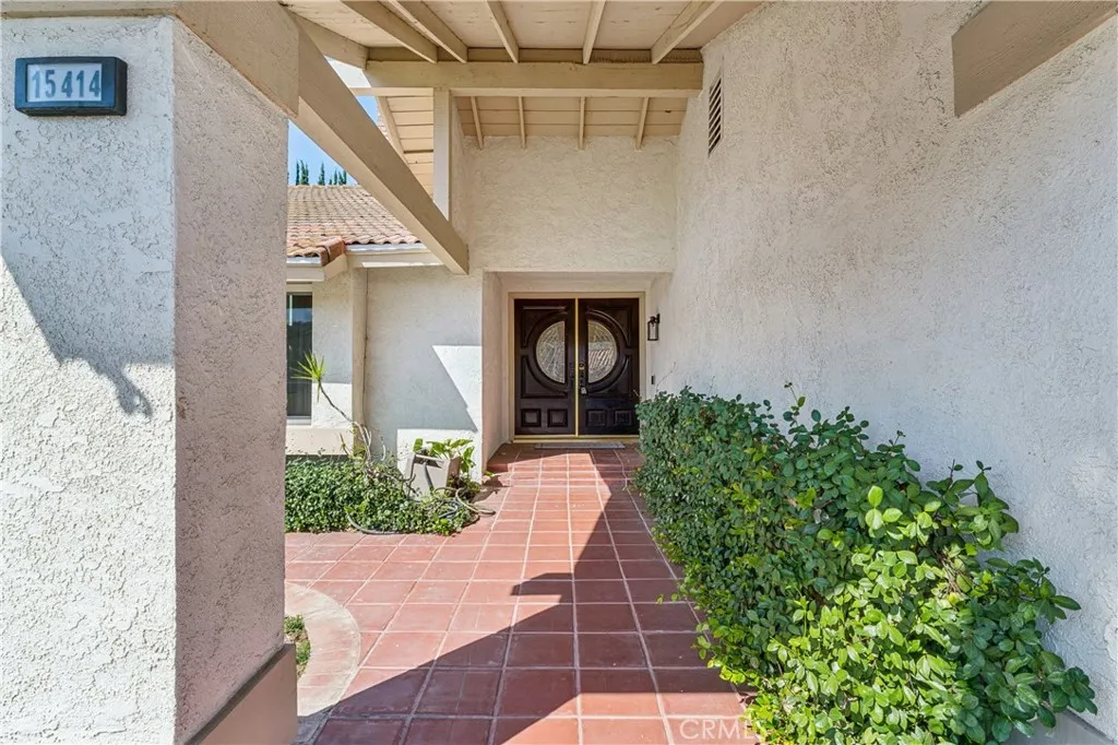 15414 Feldspar Drive, Chino Hills, California 91709 home-pic-5