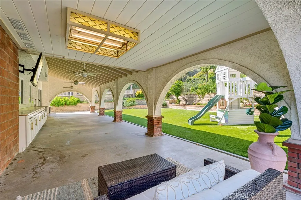 15414 Feldspar Drive, Chino Hills, California 91709 home-pic-48