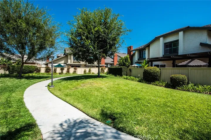 18124 Old Trail Lane, Fountain Valley, California 92708