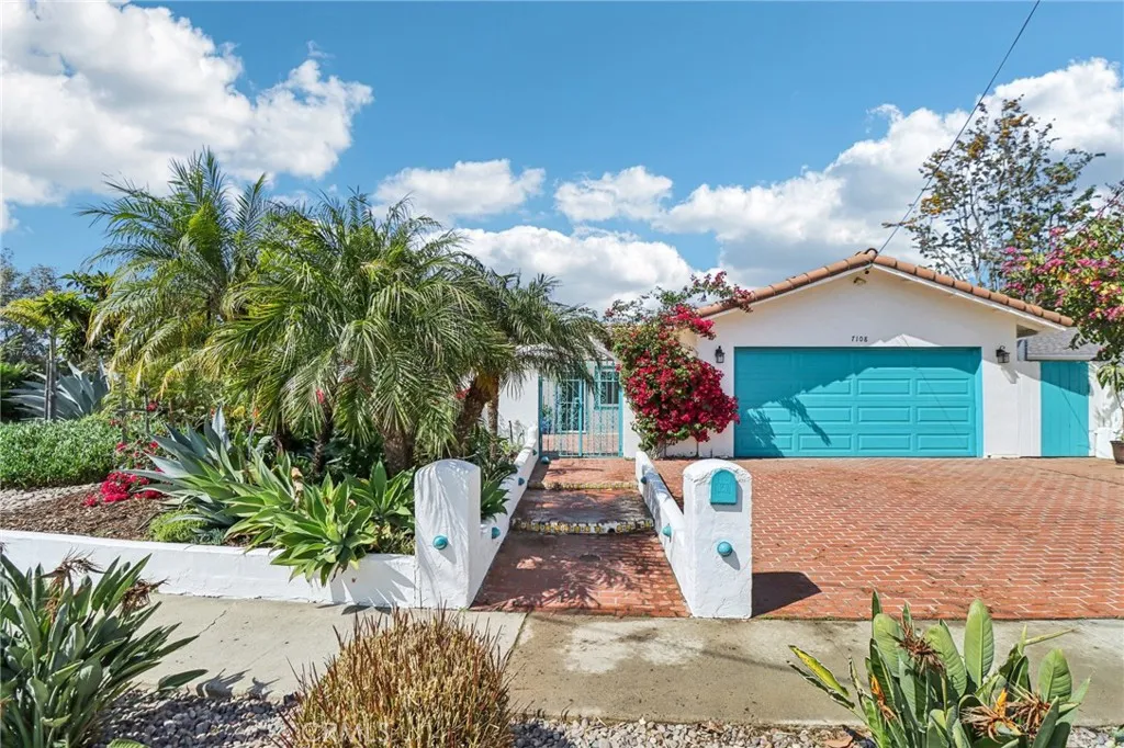 7108 Werner Street, San Diego, California 92122 home-pic-1