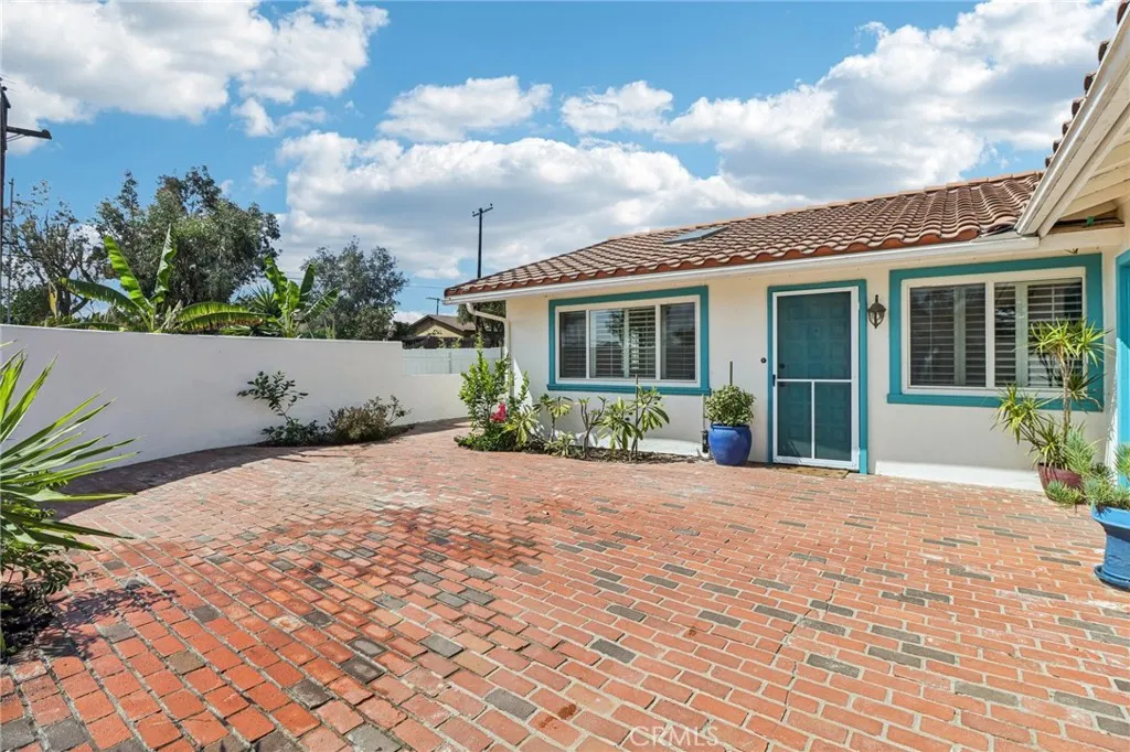 7108 Werner Street, San Diego, California 92122 home-pic-38