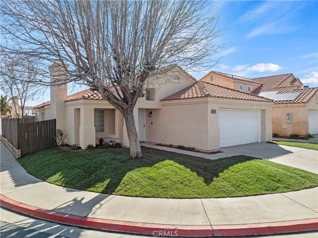 37744 Harvey Street, Palmdale, California 93550 home-pic-2