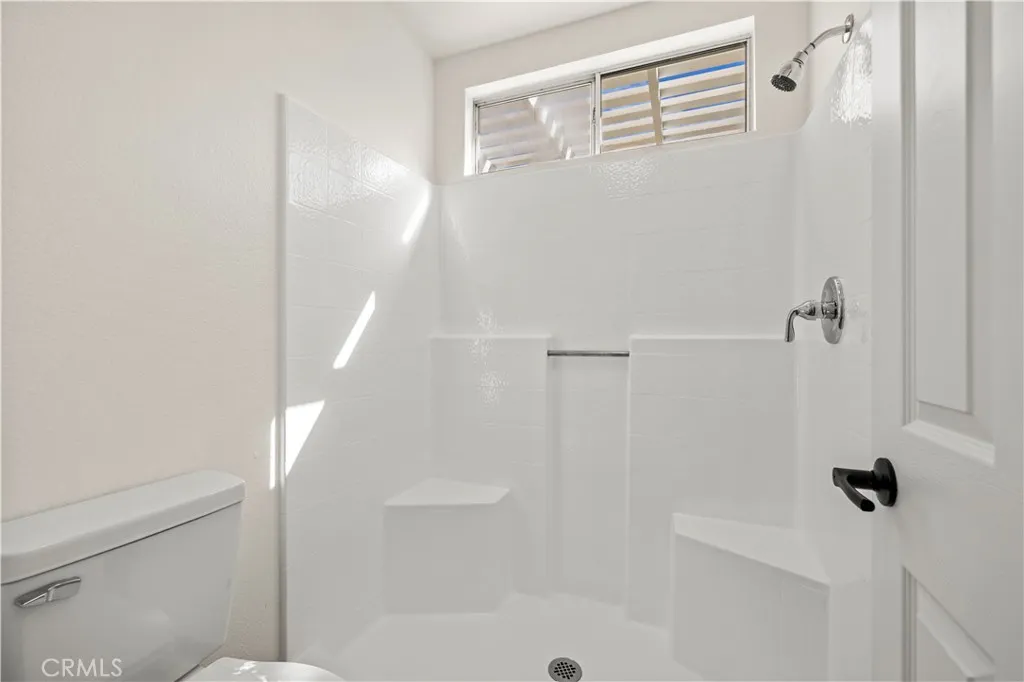37744 Harvey Street, Palmdale, California 93550 home-pic-31