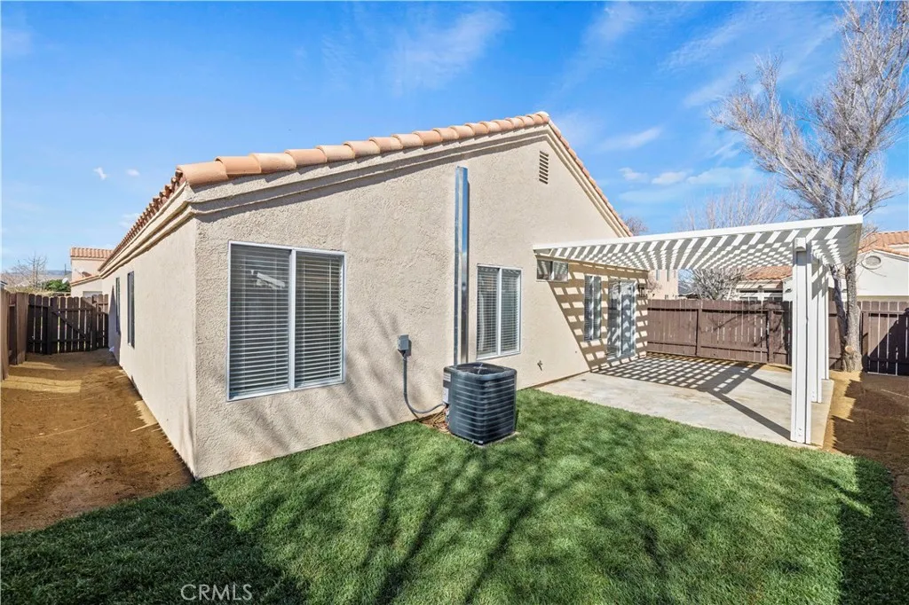 37744 Harvey Street, Palmdale, California 93550 home-pic-38