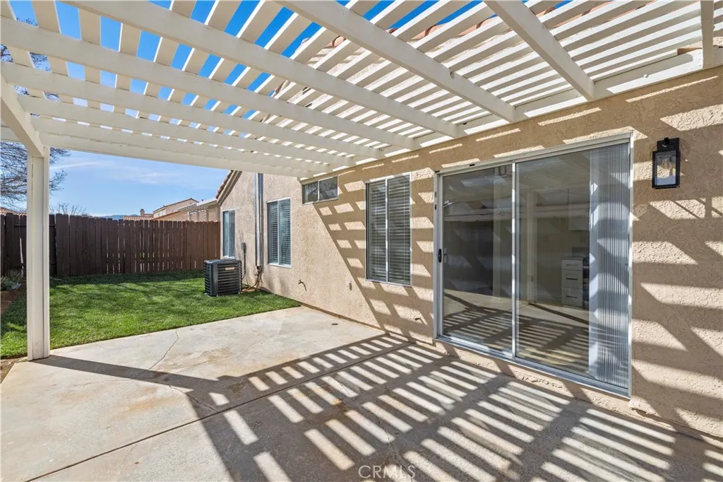 37744 Harvey Street, Palmdale, California 93550 home-pic-34
