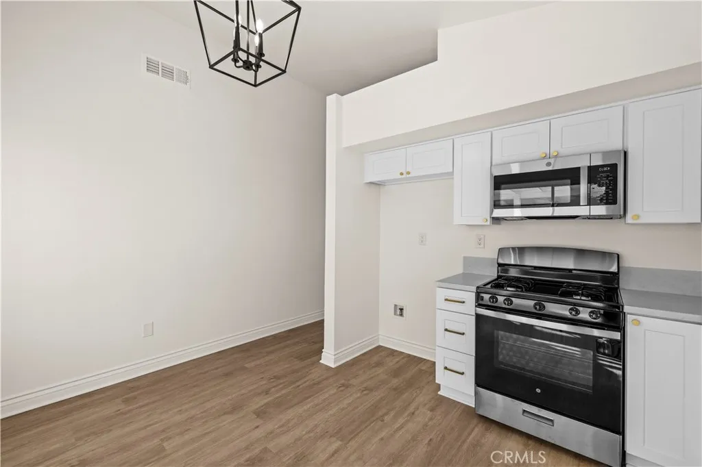 37744 Harvey Street, Palmdale, California 93550 home-pic-14