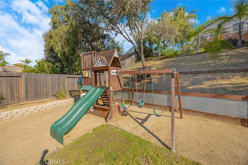 23632 Spindle, Murrieta, California 92562 home-pic-32