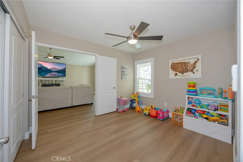 23632 Spindle, Murrieta, California 92562 home-pic-16