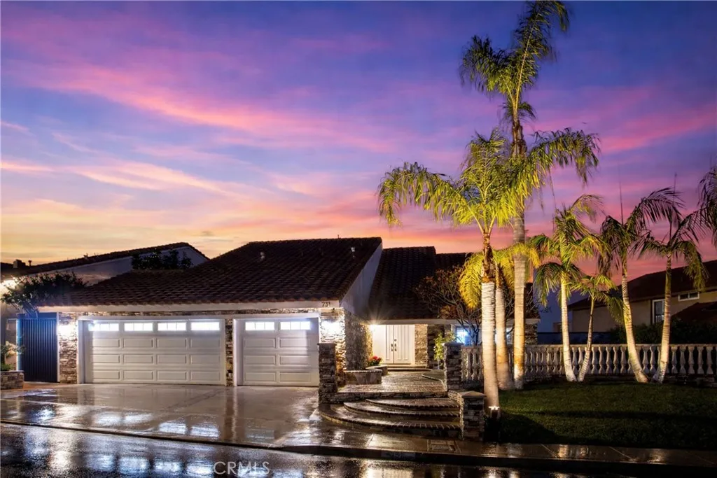 731 S Ridgeview, Anaheim Hills, California 92807 home-pic-1