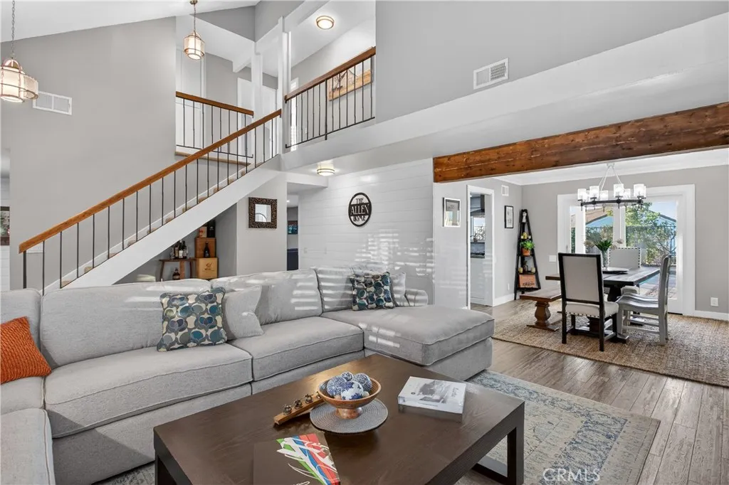 731 S Ridgeview, Anaheim Hills, California 92807 home-pic-8