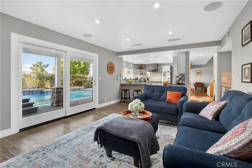 731 S Ridgeview, Anaheim Hills, California 92807 home-pic-14