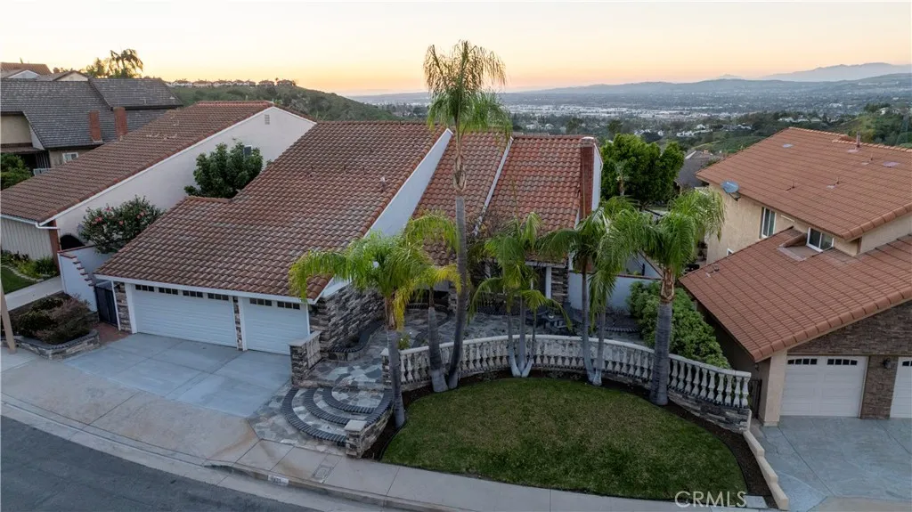 731 S Ridgeview, Anaheim Hills, California 92807 home-pic-24