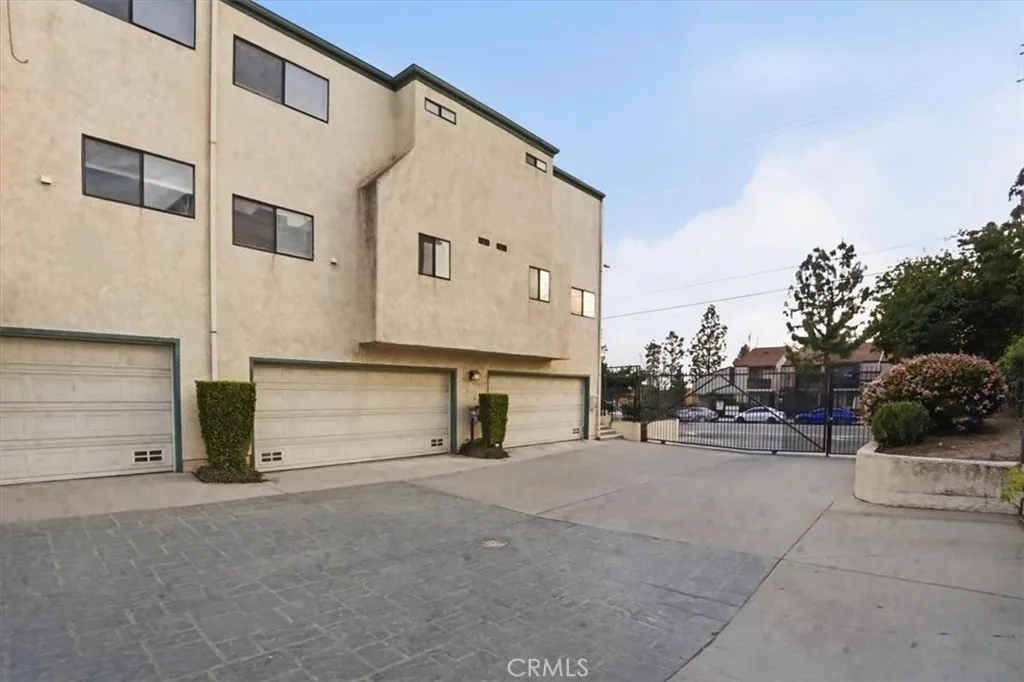 14325 Foothill 9, Sylmar, California 91342 home-pic-36