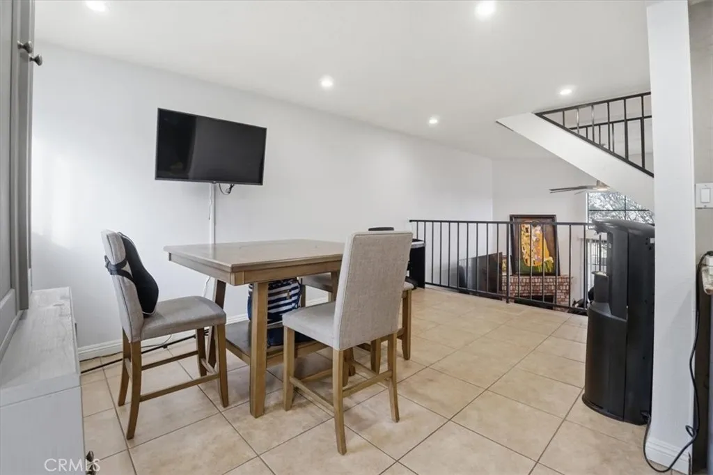 14325 Foothill 9, Sylmar, California 91342 home-pic-8